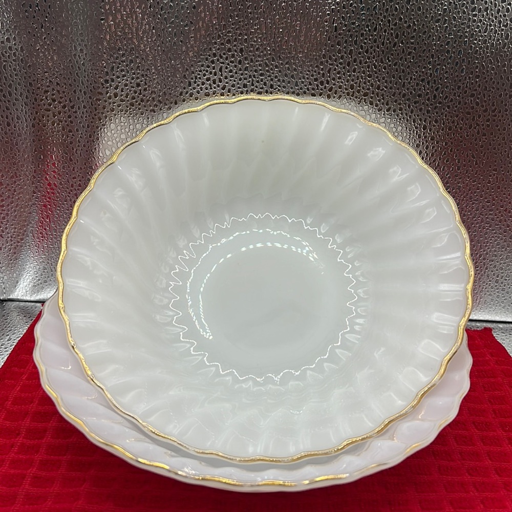Anchor, hocking, Fire king set of two serving bowls